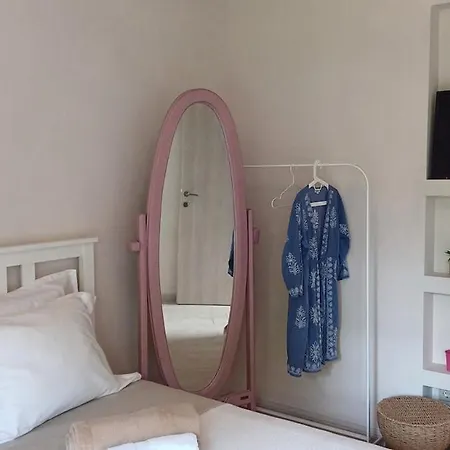 Seaside Boutique Rosee - Beautiful Living *