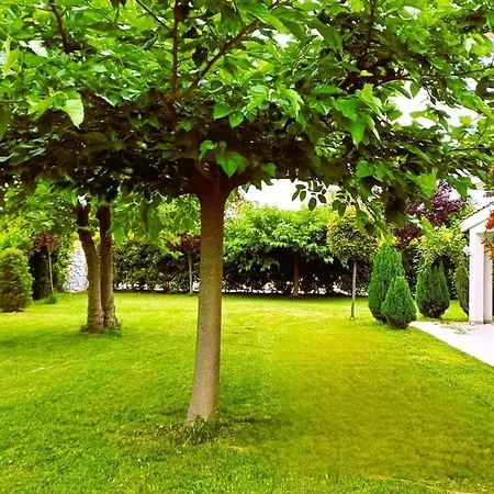 Seaside Boutique Rosee - Beautiful Living Litochoro