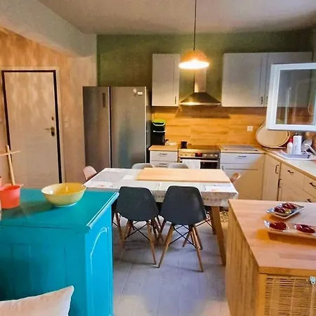 Seaside Boutique Rosee - Beautiful Living