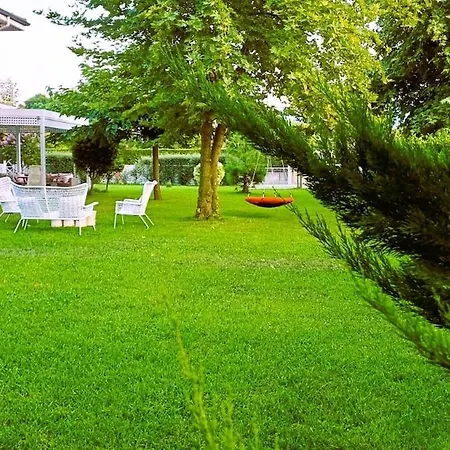 Seaside Boutique Rosee - Beautiful Living *